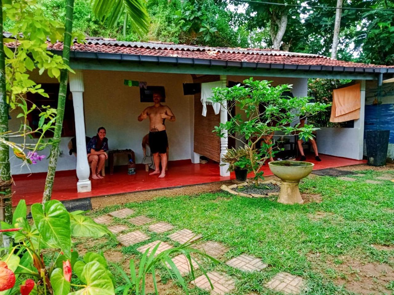 Arachchi Guest House Mirissa Εξωτερικό φωτογραφία